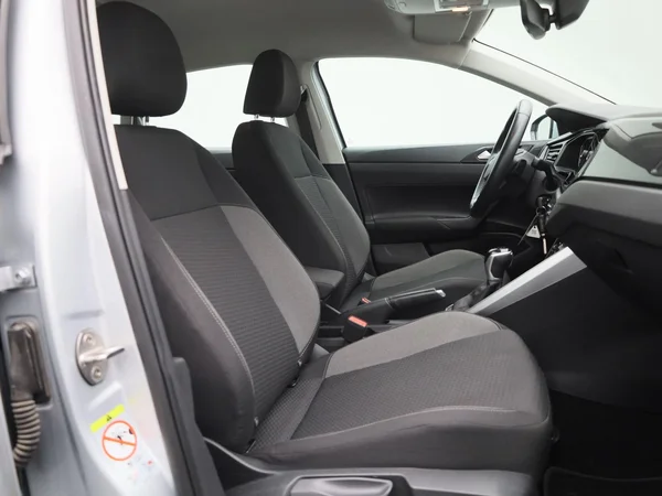 Volkswagen Polo (2022) — foto 26 van 38