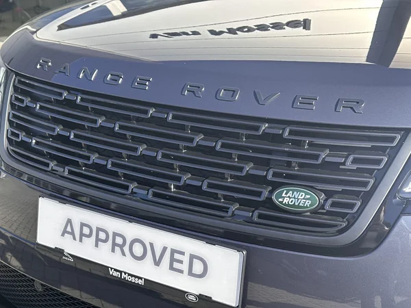 Land Rover Range Rover Velar (2025) — foto 25 van 31
