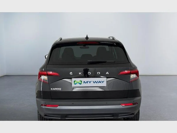 Skoda Karoq (2021) — foto 13 van 15
