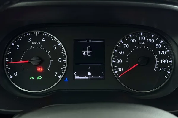 Dacia Duster (2019) — foto 3 van 31