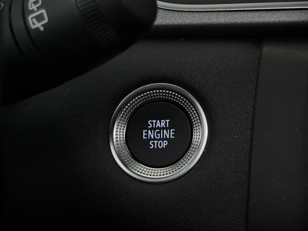 RENAULT Captur (2024) — foto 15 van 28