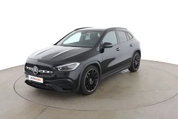 Mercedes-Benz GLA-Klasse e31f8ef2-e774-4987-9e8d-14d7d7cb6e2b