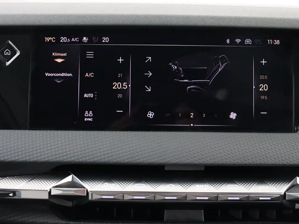 DS AUTOMOBILES DS 4 (2023) — foto 19 van 28