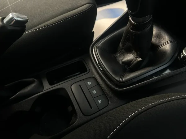 Ford Fiesta (2019) — foto 6 van 21