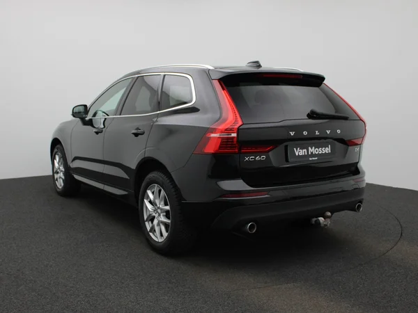 Volvo XC60 (2021) — foto 12 van 43