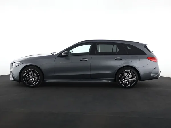 MERCEDES C 300 (2023) — foto 12 van 33