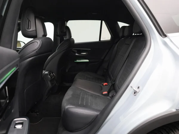 Mercedes-Benz GLC (2025) — foto 3 van 49