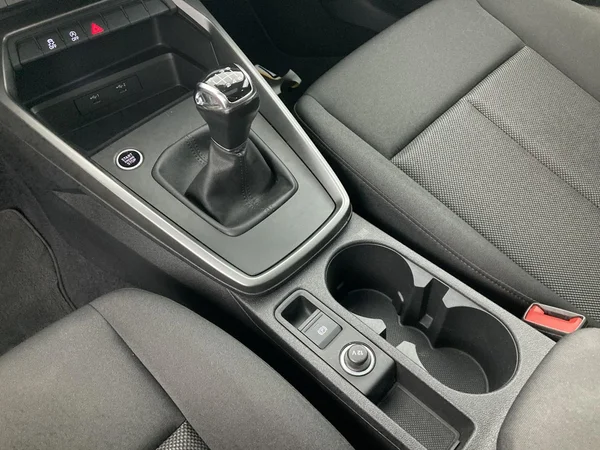 AUDI A3 Sportback (2022) — foto 9 van 36