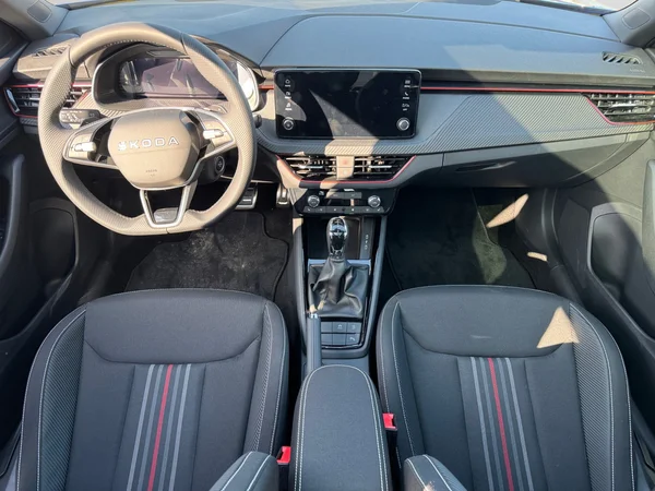 SKODA Kamiq (2026) — foto 7 van 12