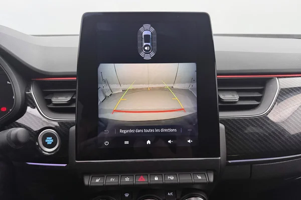 Renault Arkana E-TECH (HEV) (2022) — foto 10 van 28