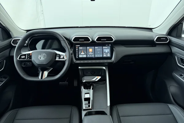MG ZS Hybrid+ (2026) — foto 12 van 12