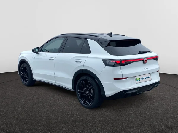 VOLKSWAGEN T-Roc (2025) — foto 12 van 18