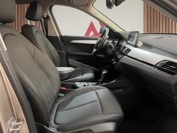 BMW X1 (2022) — foto 22 van 30