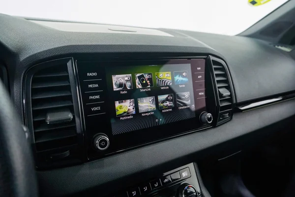 Skoda Karoq (2022) — foto 20 van 49