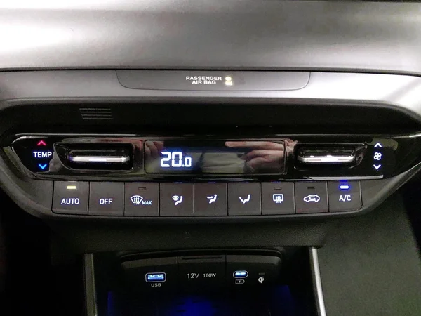 Hyundai i20 (2024) — foto 13 van 33