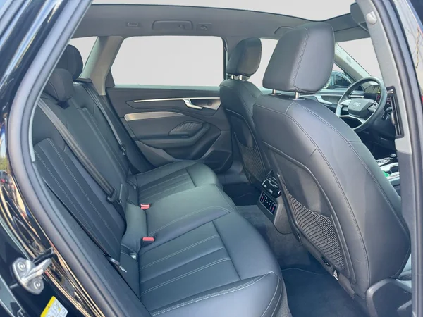 AUDI A6 SW (2025) — foto 10 van 24