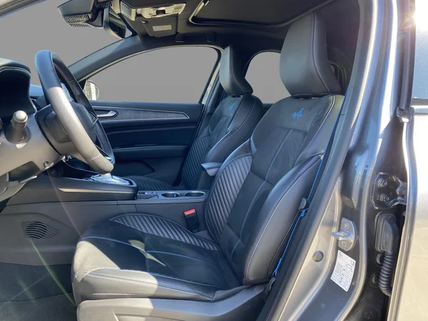 Renault Arkana (2025) — foto 5 van 20