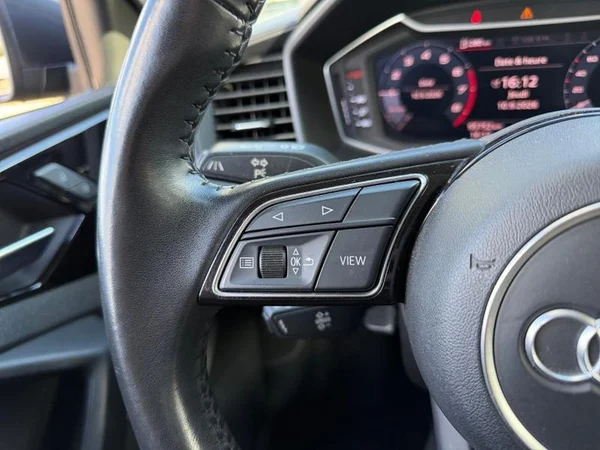 AUDI A1 Sportback (2019) — foto 8 van 27
