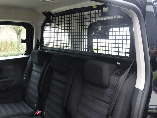 Opel Combo (2023) — foto 10 van 27