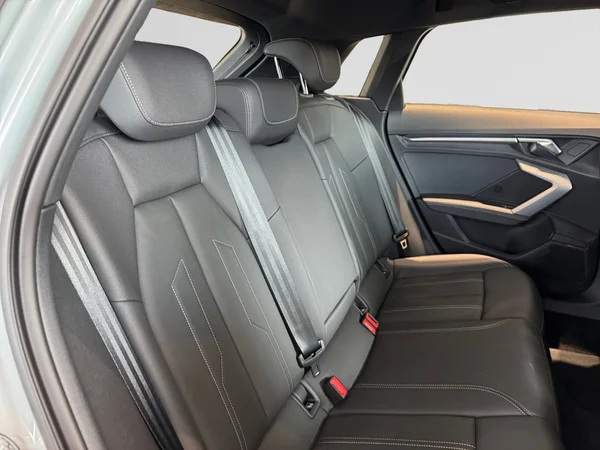 AUDI A3 Alltstreet (2025) — foto 3 van 20