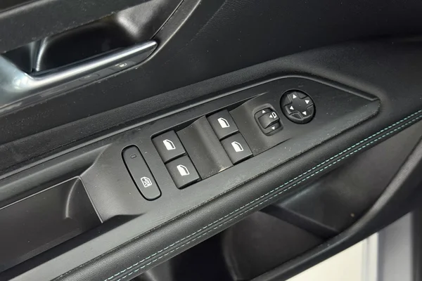 Peugeot 3008 (2024) — foto 8 van 24