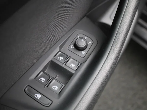 Volkswagen Passat (2022) — foto 28 van 48
