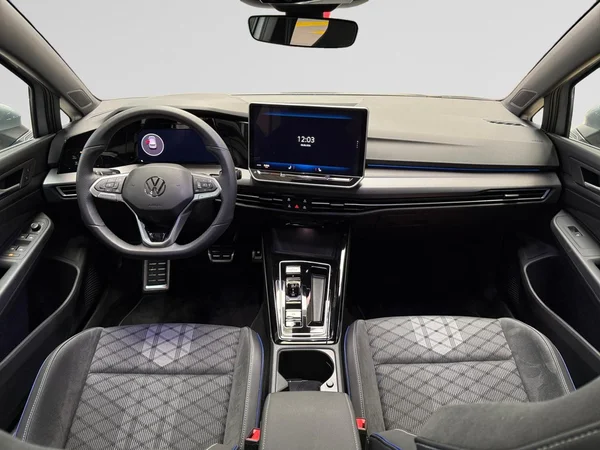 VOLKSWAGEN Golf VIII (2026) — foto 8 van 21