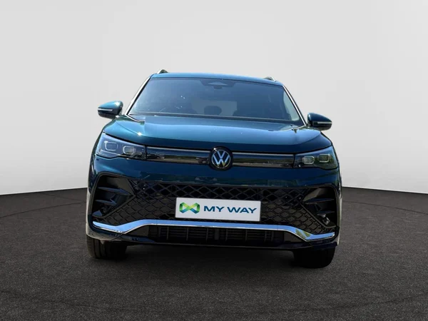 VOLKSWAGEN Tiguan (2026) — foto 23 van 24