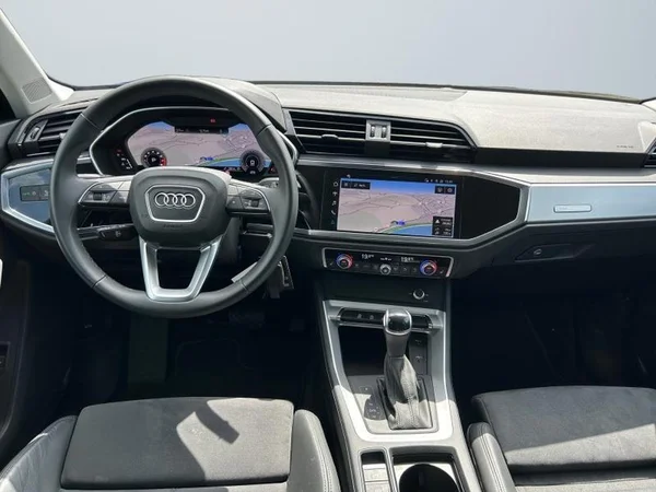 AUDI Q3 (2025) — foto 36 van 36