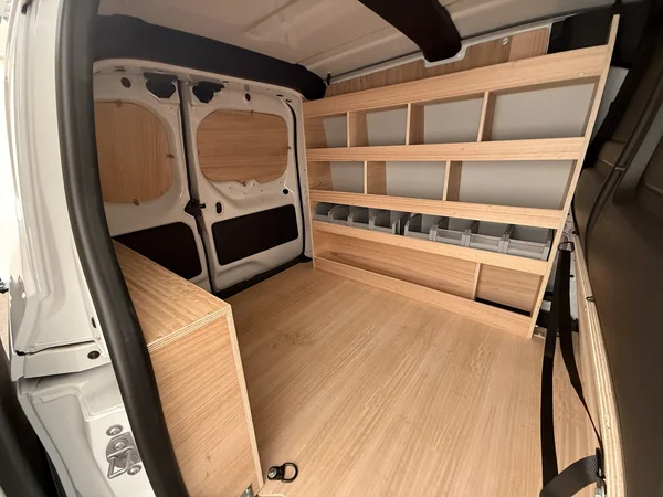 RENAULT Kangoo (2025) — foto 5 van 29