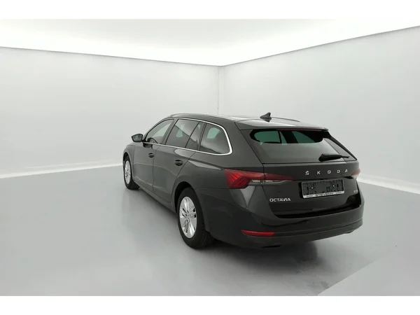 SKODA Octavia Combi (2021) — foto 30 van 35