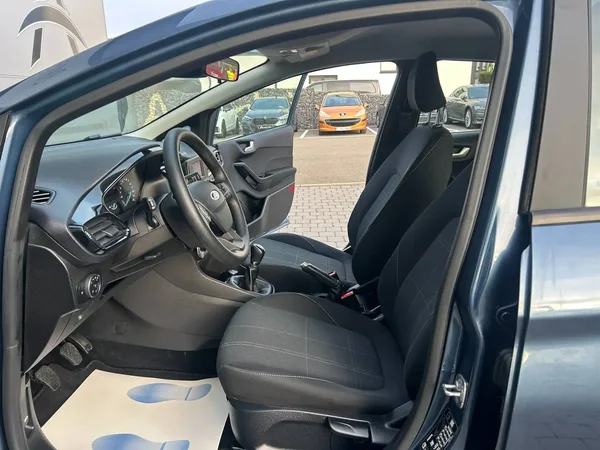 Ford Fiesta (2019) — foto 19 van 21