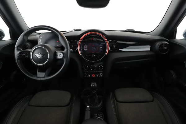 MINI MINI (2021) — foto 3 van 16