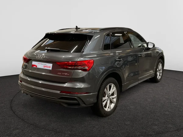 AUDI Q3 PHEV (2022) — foto 15 van 24