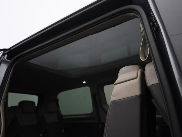 Volkswagen Multivan (2024) — foto 41 van 50
