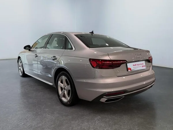 AUDI A4 (2022) — foto 25 van 28