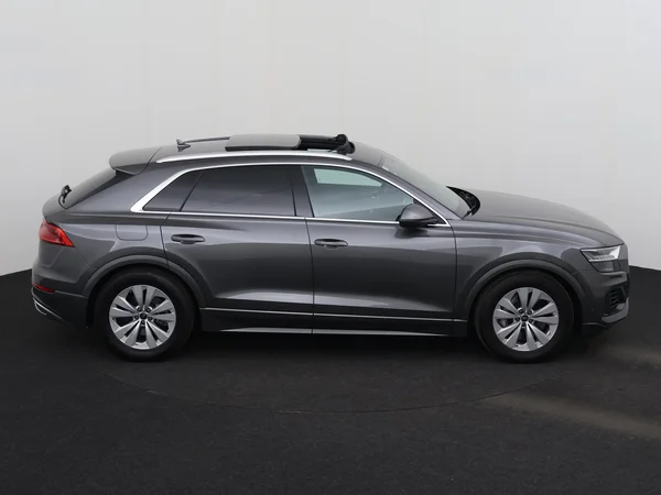 AUDI Q8 (2024) — foto 29 van 33