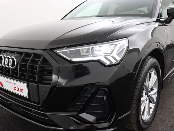 AUDI Q3 (2024) — foto 9 van 19