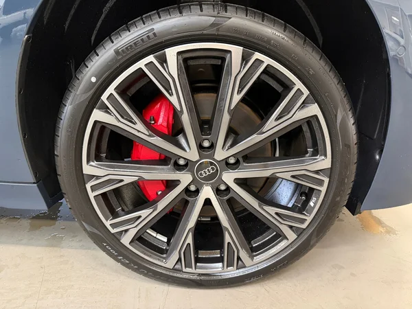 AUDI A6 Avant e-tron (2025) — foto 23 van 24