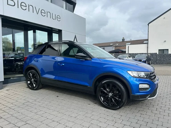 Volkswagen T-Roc (2020) — foto 13 van 24