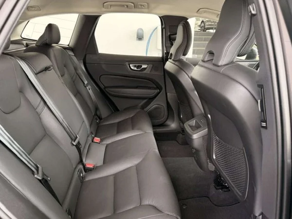 Volvo XC60 (2025) — foto 21 van 22