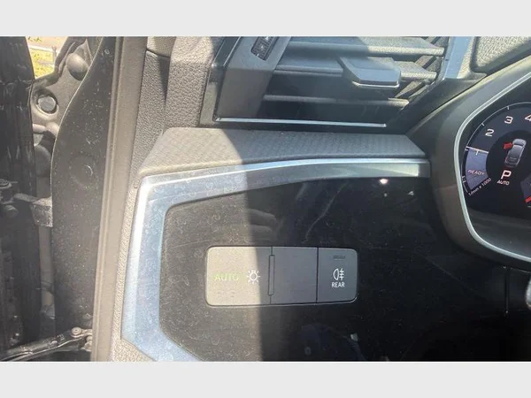 Audi Q3 Sportback (2020) — foto 18 van 31