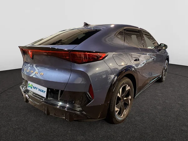 CUPRA Tavascan (2025) — foto 6 van 24