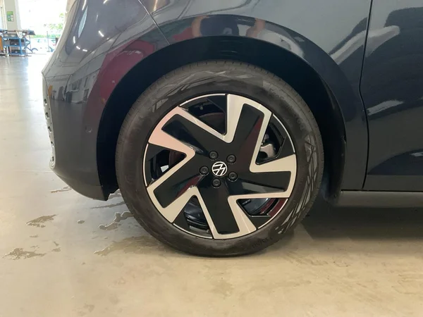 VOLKSWAGEN ID.Buzz Lwb (2026) — foto 15 van 23