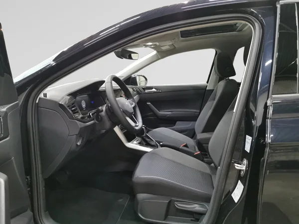VOLKSWAGEN Taigo (2026) — foto 2 van 15
