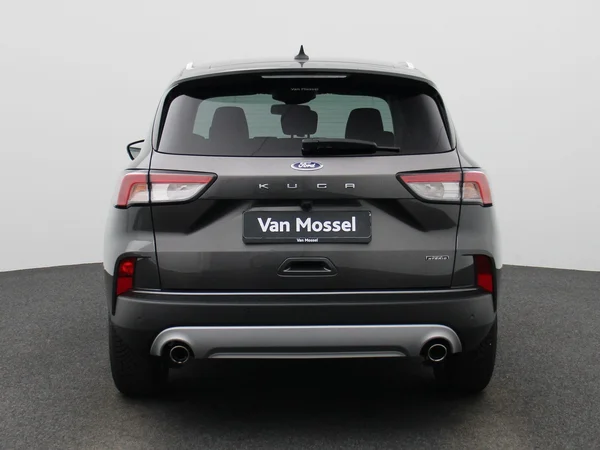 Ford Kuga (2022) — foto 37 van 40