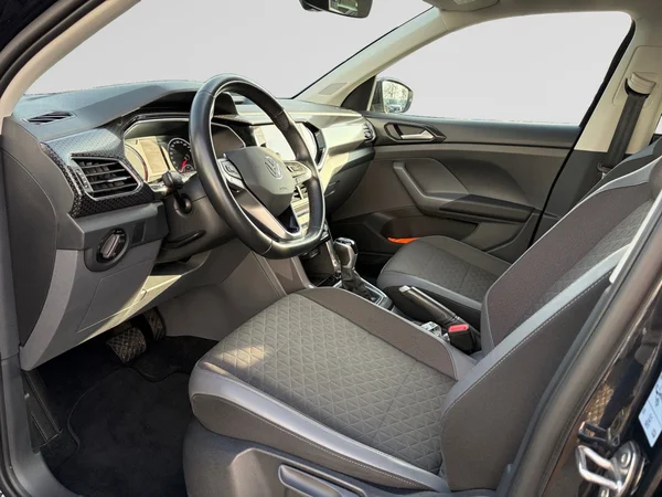 VOLKSWAGEN T-Cross (2021) — foto 8 van 11