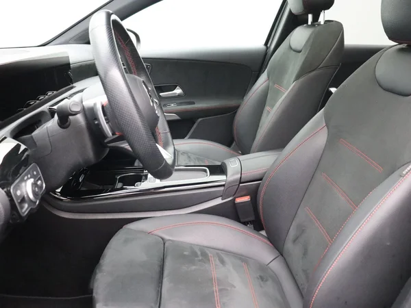 Mercedes-Benz A-Klasse (2023) — foto 3 van 27