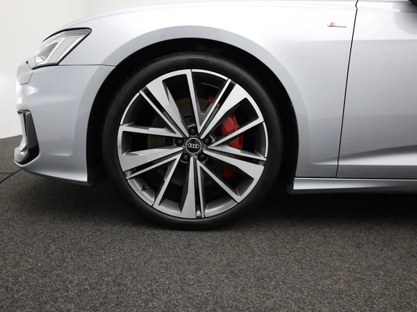 AUDI A6 Avant (2025) — foto 9 van 28