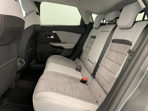 Citroen C4 (2025) — foto 14 van 27